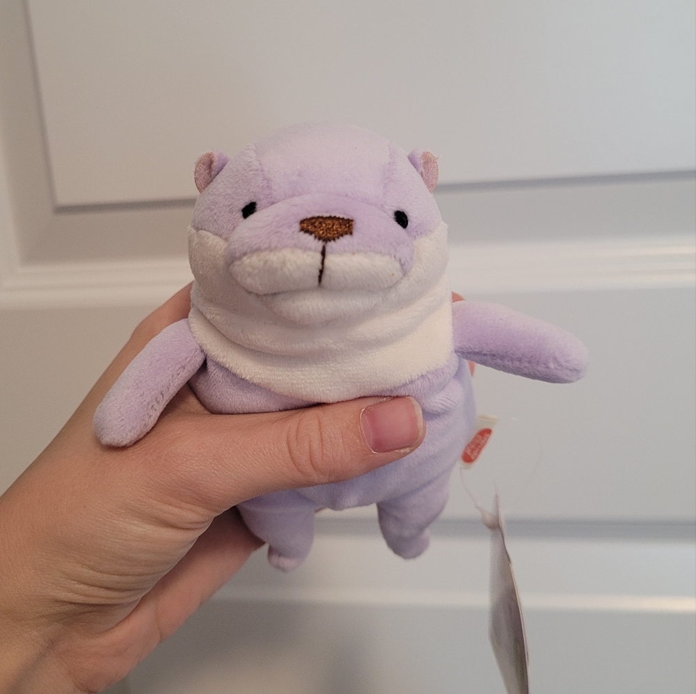 Pastel Purple Shinada Global Otter Keychain